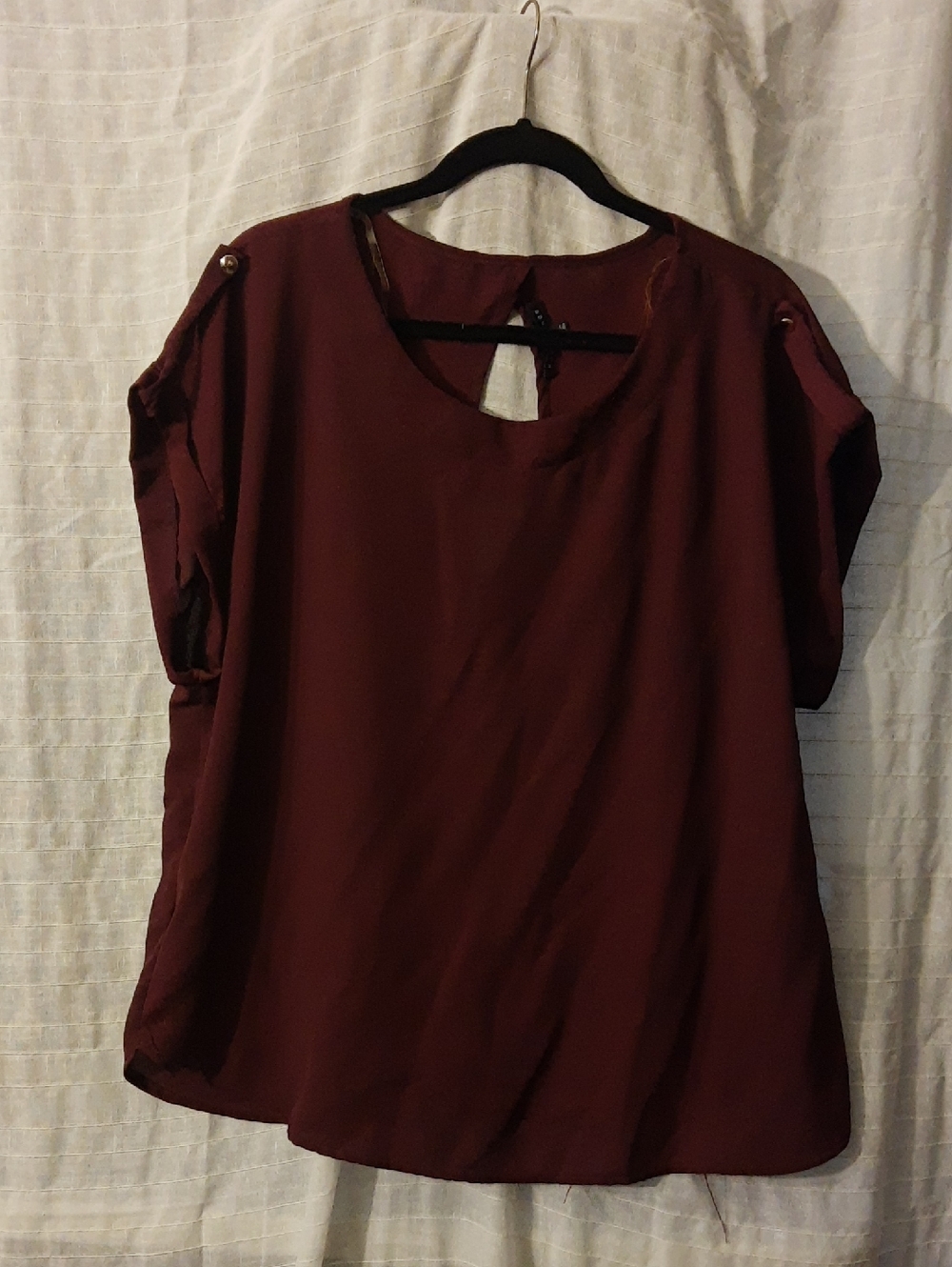 Haute Monde Burgundy Short Sleeve Keyhole Blouse